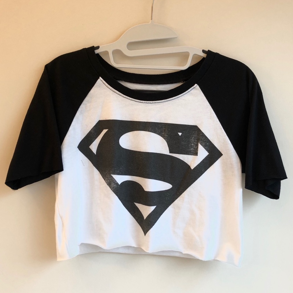 Superman cropped tee